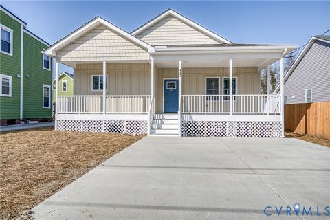 Photo of 452 Byrne Street, Petersburg, VA 23803 (MLS # 2608679)