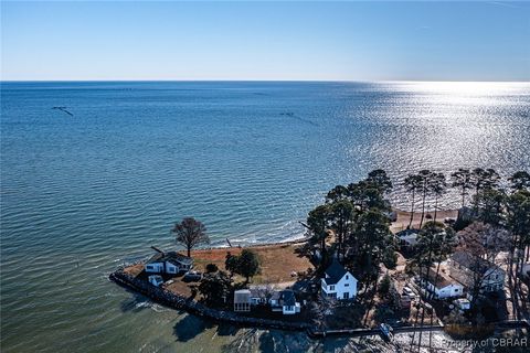 A home in Reedville