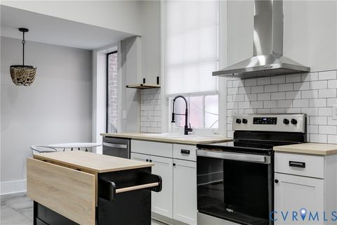 Tiny photo for 402 Stuart Circle #Apt 1, Richmond, VA 23220 (MLS # 2620117)