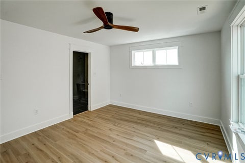 Tiny photo for 901 Commerce Street, Petersburg, VA 23803 (MLS # 2617665)