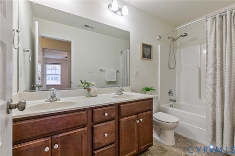 Tiny photo for 8084 Bisbrooke Court, Mechanicsville, VA 23116 (MLS # 2628490)