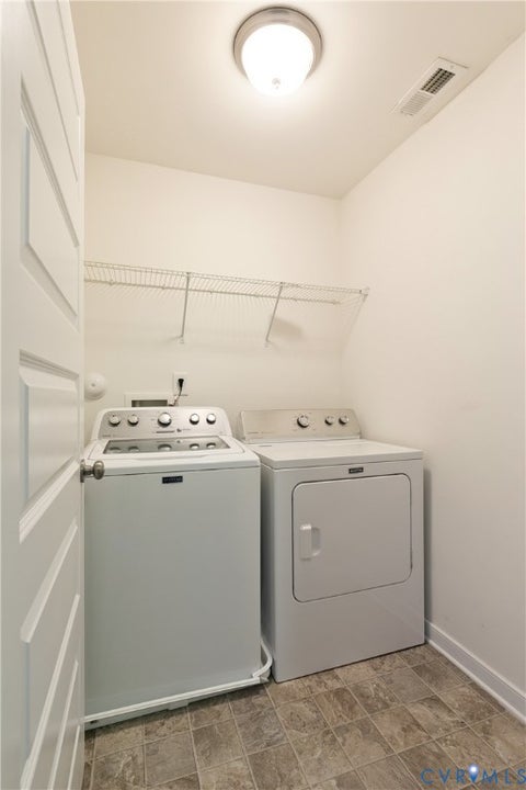 Tiny photo for 8084 Bisbrooke Court, Mechanicsville, VA 23116 (MLS # 2628490)