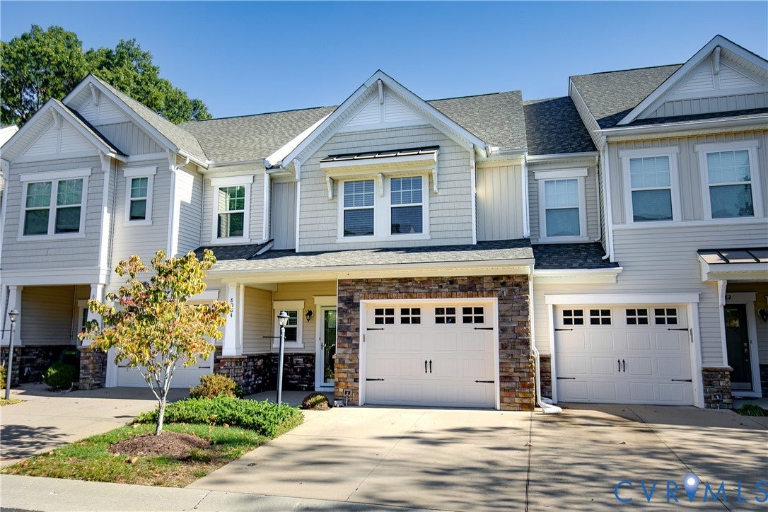 8084 Bisbrooke Court