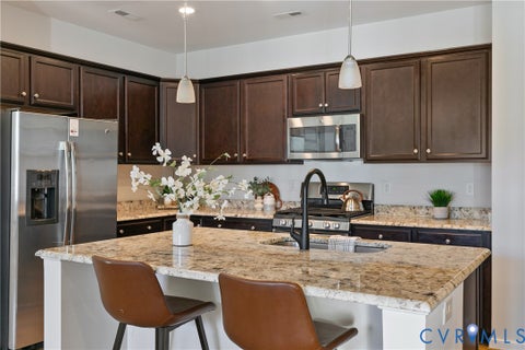 Tiny photo for 8084 Bisbrooke Court, Mechanicsville, VA 23116 (MLS # 2628490)