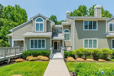Photo of 3139 Stony Point Road #B, Richmond, VA 23235 (MLS # 2602601)