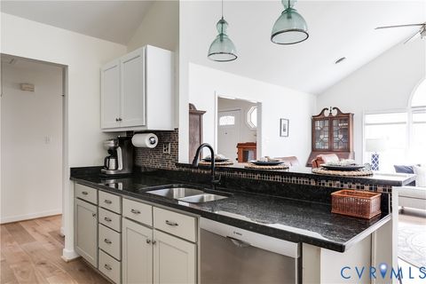 Tiny photo for 9400 Country Way Road, Glen Allen, VA 23060 (MLS # 2605670)