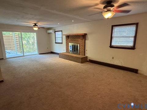 Tiny photo for 802 Bizzarre Street, Farmville, VA 23901 (MLS # 2626788)