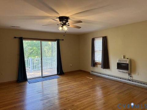 Tiny photo for 802 Bizzarre Street, Farmville, VA 23901 (MLS # 2626788)