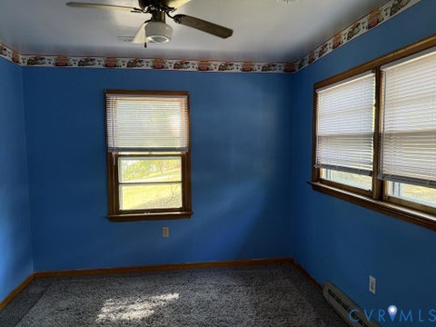 Tiny photo for 802 Bizzarre Street, Farmville, VA 23901 (MLS # 2626788)