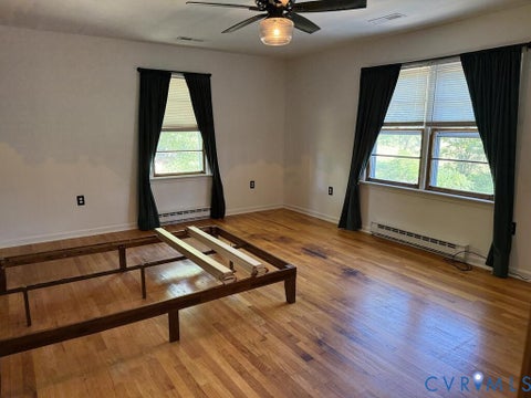 Tiny photo for 802 Bizzarre Street, Farmville, VA 23901 (MLS # 2626788)