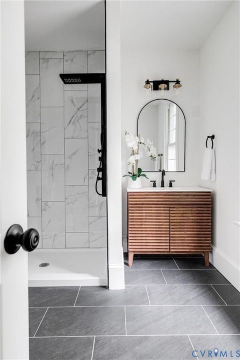 Tiny photo for 1517 Oakwood Avenue, Richmond, VA 23223 (MLS # 2532796)