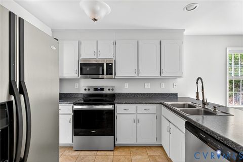 Tiny photo for 15461 Featherchase Drive, Chesterfield, VA 23832 (MLS # 2531848)