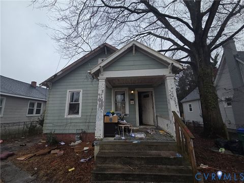 Photo of 3223 Detroit Avenue, Advance Mills, VA 23222 (MLS # 2604409)