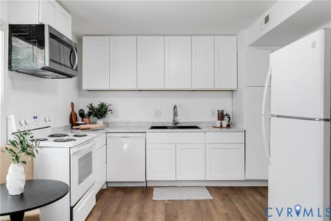 Tiny photo for 3411 Chalfont Drive, Richmond, VA 23224 (MLS # 2616805)