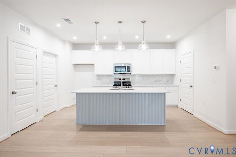Tiny photo for 5313 Twisting Vine Lane #104, Glen Allen, VA 23059 (MLS # 2611065)