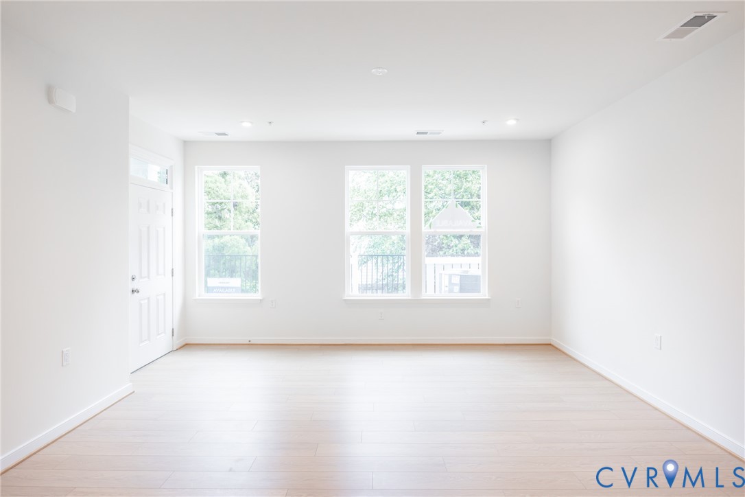 5313 Twisting Vine Lane 104
