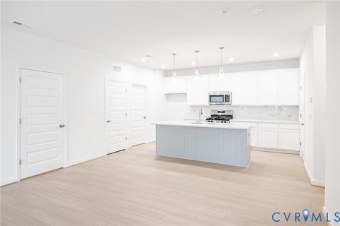 Photo of 5313 Twisting Vine Lane #104, Glen Allen, VA 23059 (MLS # 2611065)