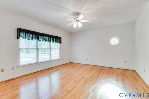 Tiny photo for 5208 Saltwood Place, Sandston, VA 23150 (MLS # 2529540)