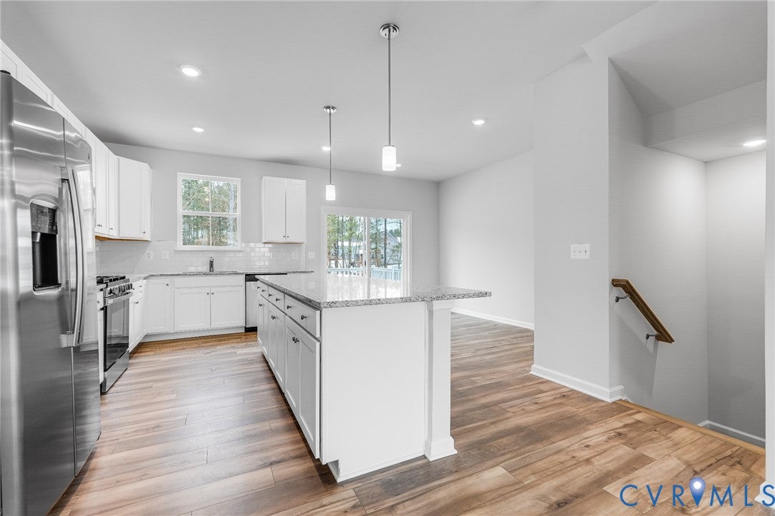 8724 Whitman Drive