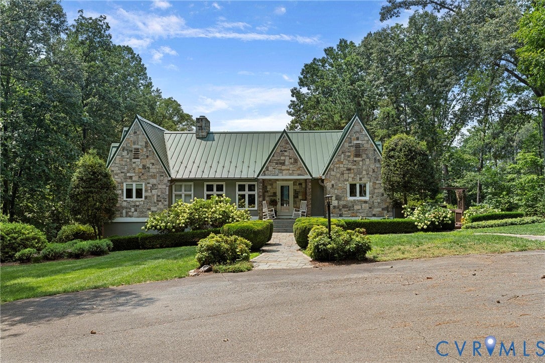 12319 Bienvenue Road