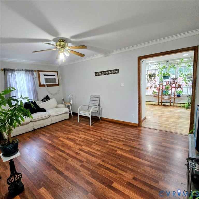 909 Whitehead Road