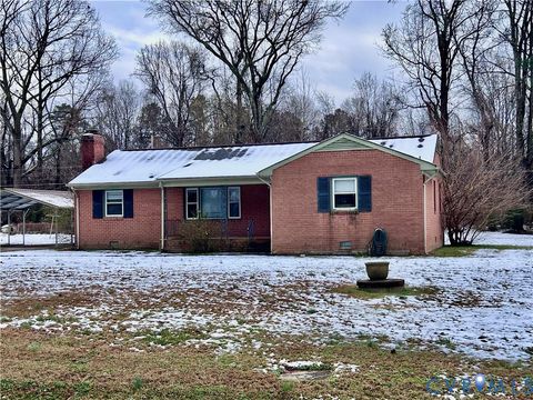 Photo of 9304 Howard Drive, Mechanicsville, VA 23116 (MLS # 2533093)