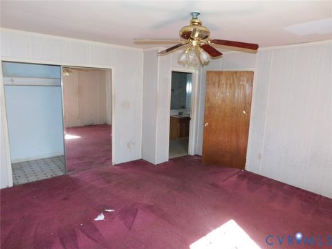 Tiny photo for 722 Cameron Street, Petersburg, VA 23803 (MLS # 2530299)