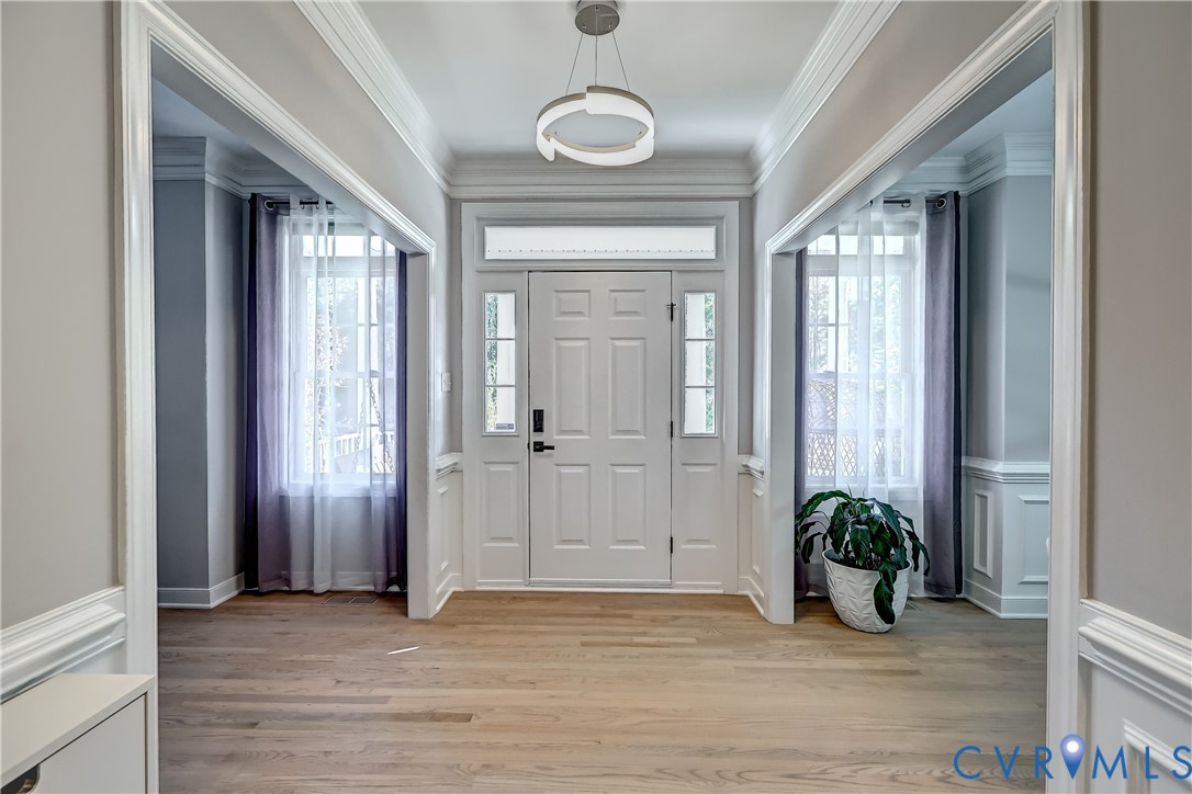 16024 Hampton Meadows Court