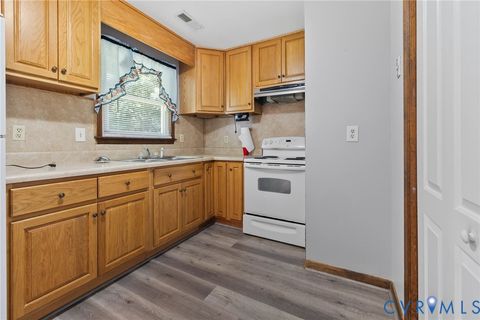 Tiny photo for 11900 James River Drive, North Prince George, VA 23860 (MLS # 2530653)