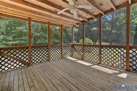 Tiny photo for 11900 James River Drive, North Prince George, VA 23860 (MLS # 2530653)