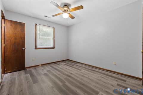 Tiny photo for 11900 James River Drive, North Prince George, VA 23860 (MLS # 2530653)