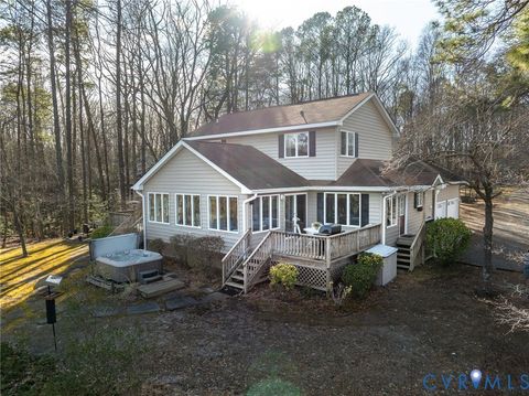 Tiny photo for 320 White Pine Lane, Hartfield, VA 23071 (MLS # 2604439)