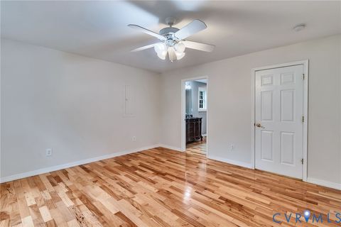 Tiny photo for 251 Bronson Street, Hague, VA 22469 (MLS # 2614070)