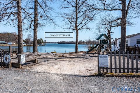 Tiny photo for 251 Bronson Street, Hague, VA 22469 (MLS # 2614070)