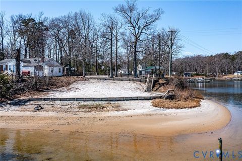 Tiny photo for 251 Bronson Street, Hague, VA 22469 (MLS # 2614070)