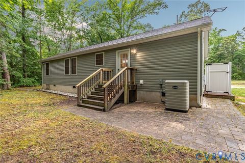 Tiny photo for 251 Bronson Street, Hague, VA 22469 (MLS # 2614070)