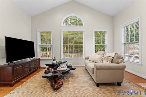Tiny photo for 15636 Moss Light Place, Moseley, VA 23120 (MLS # 2526703)