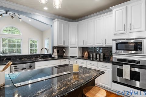 Tiny photo for 15636 Moss Light Place, Moseley, VA 23120 (MLS # 2526703)