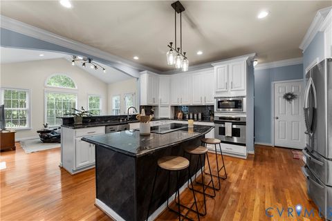 Tiny photo for 15636 Moss Light Place, Moseley, VA 23120 (MLS # 2526703)