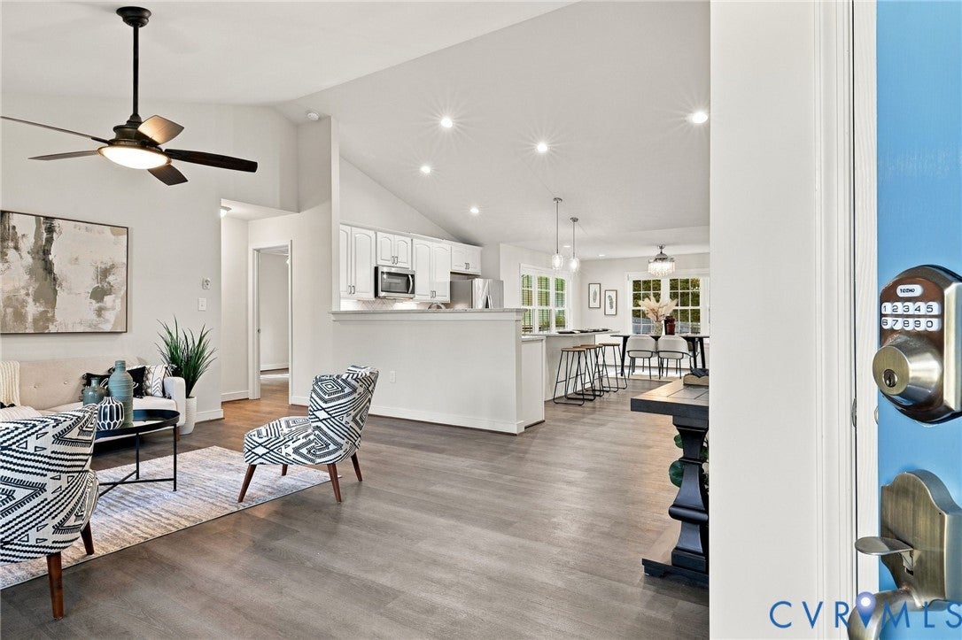 15661 Corte Castle Terrace