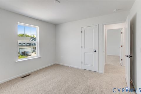 Tiny photo for 7110 Braxton Court, Ladysmith, VA 22546 (MLS # 2527339)