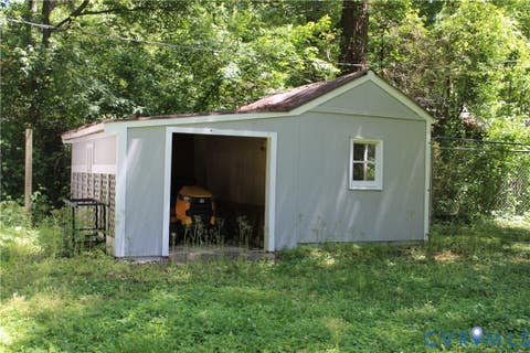 Tiny photo for 10008 Dakins Drive, North Chesterfield, VA 23236 (MLS # 2621913)