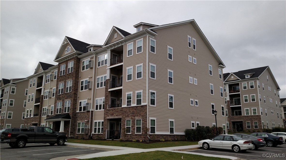 1221 Westwood Village Lane 203