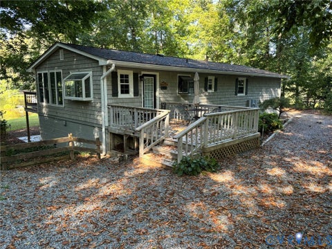 Tiny photo for 7400 Lakeshore Drive, Quinton, VA 23141 (MLS # 2624633)