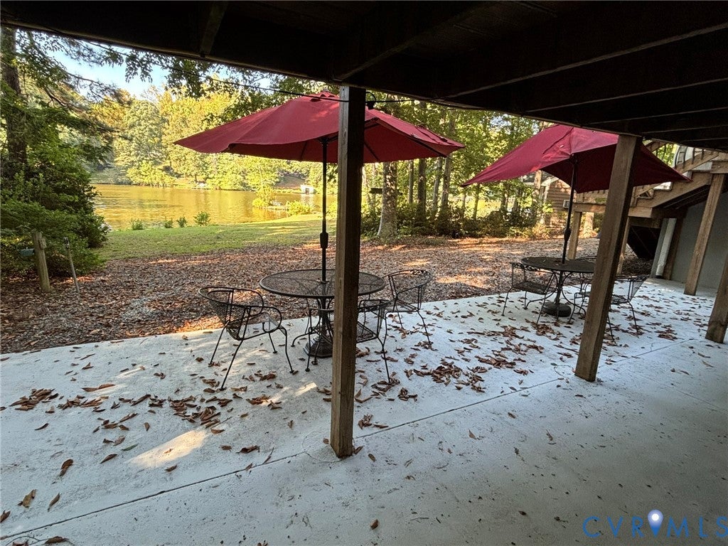 7400 Lakeshore Drive