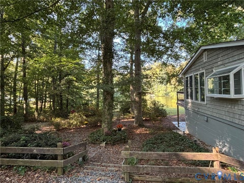 Tiny photo for 7400 Lakeshore Drive, Quinton, VA 23141 (MLS # 2624633)