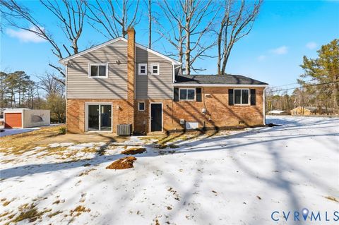 Tiny photo for 6801 Ghent Circle, Chesterfield, VA 23832 (MLS # 2603118)