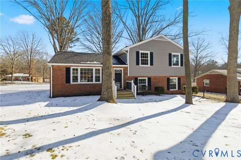Tiny photo for 6801 Ghent Circle, Chesterfield, VA 23832 (MLS # 2603118)