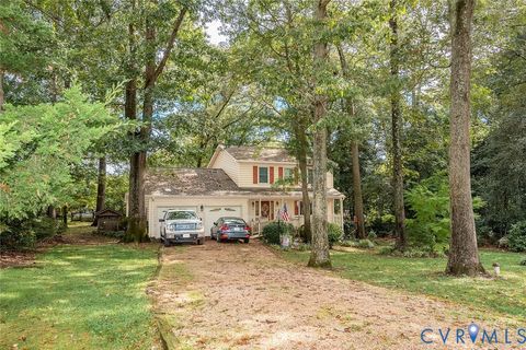 Photo of 2813 Decatur Drive, Hayes, VA 23072 (MLS # 2527406)