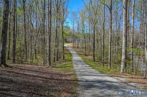 Tiny photo for 3767 Broad Street Road, Gum Spring, VA 23065 (MLS # 2608617)